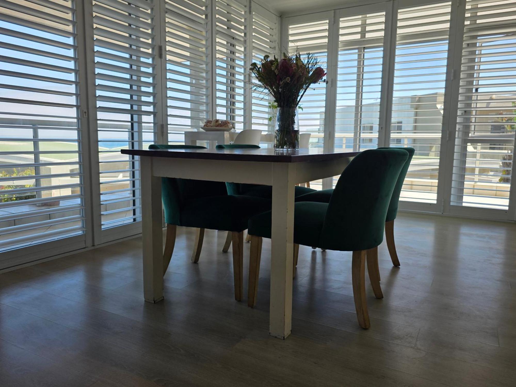 Apartment Dolphin -kite Cape Town